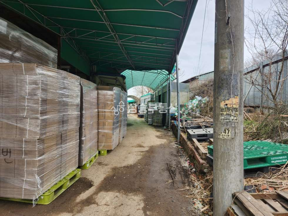 경기 화성효행구 정남면 망월리 A,C동 화성공장매매 2차선대로변 매매 매물번호 10297 사진 1