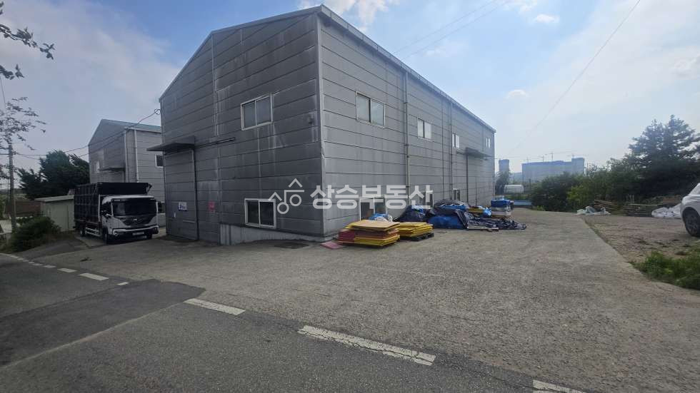 경기 평택시 도일동 A동 평택공장임대 브레인시티근거리 108평 월세 매물번호 10330 사진 1