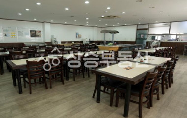 경기 화성만세구 장안면 사곡리 1,2,3동 화성공장매매 철강회사 2차선대로변 per290 매매 매물번호 10335 사진 7