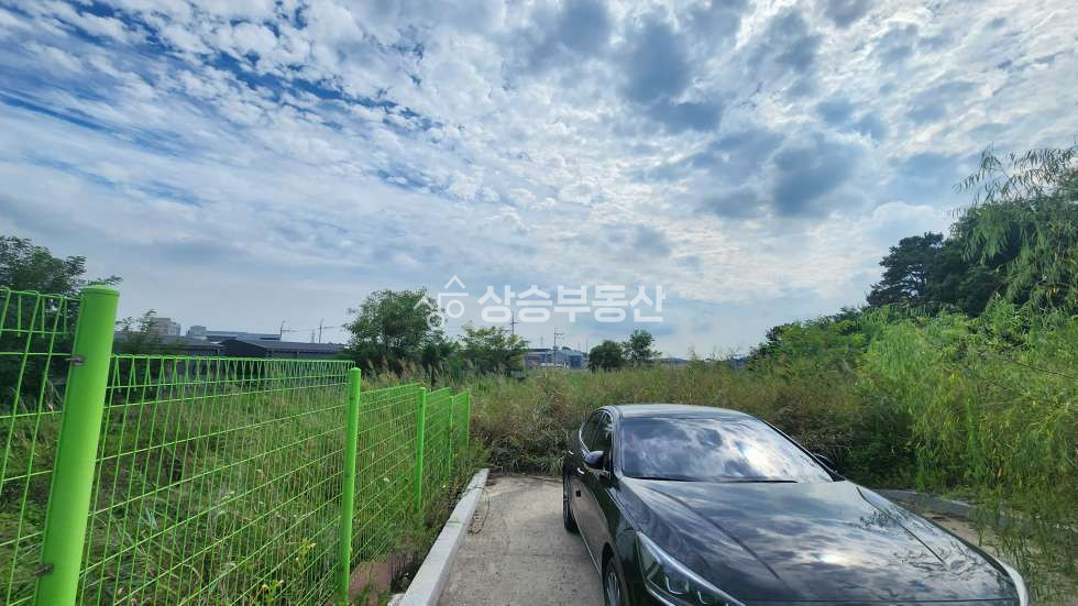 경기 화성만세구 향남읍 동오리 화성토지매매 공장부지 5번부지 ② 매매 매물번호 10351 사진 12